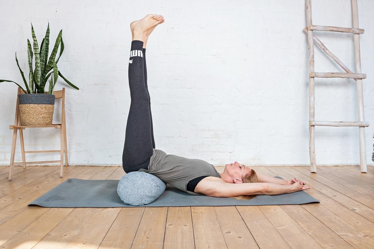 снимок Болстер валик коричневый от магазина BIO-TEXTILES ОПТ