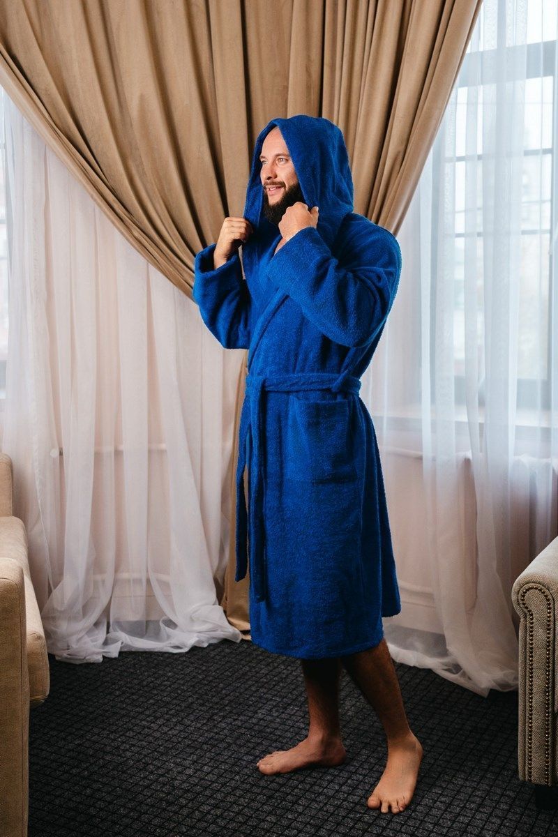 снимок Халат махровый с капюшоном, васильковый от магазина BIO-TEXTILES ОПТ