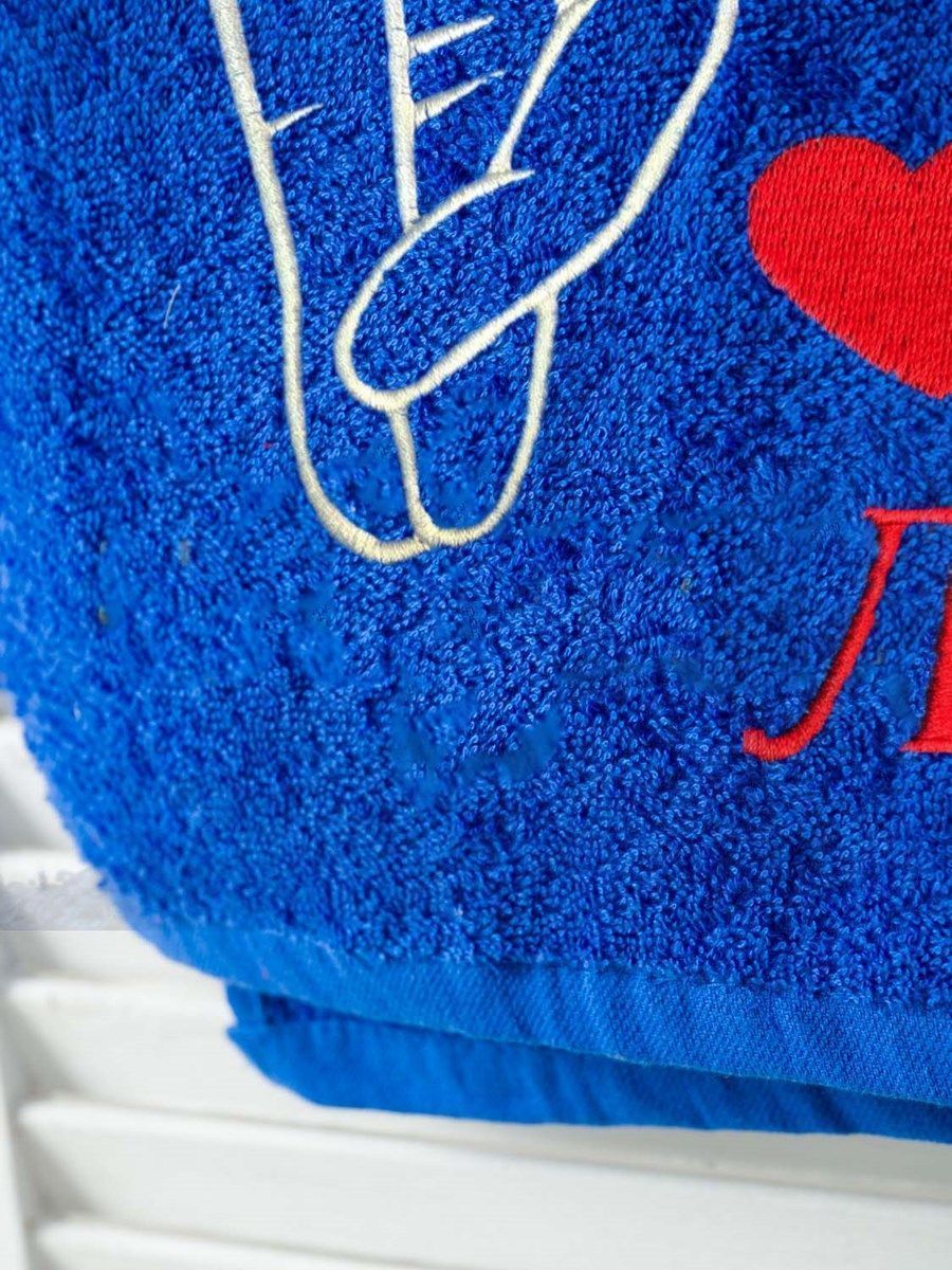 снимок Полотенце с вышивкой 70*140 "любимому" васильковое от магазина BIO-TEXTILES ОПТ
