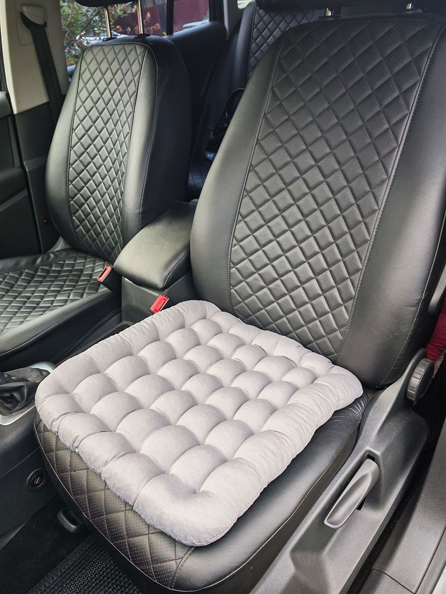 снимок Подушка автомобильная на сиденье "АВТО-БИО" светло-серая 50*45 от магазина BIO-TEXTILES ОПТ