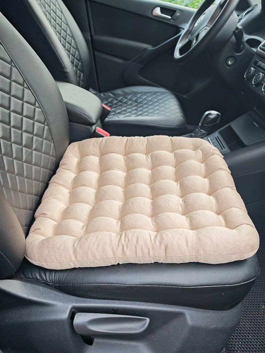 снимок Подушка автомобильная на сиденье "АВТО-БИО" бежевая 50*45 от магазина BIO-TEXTILES ОПТ