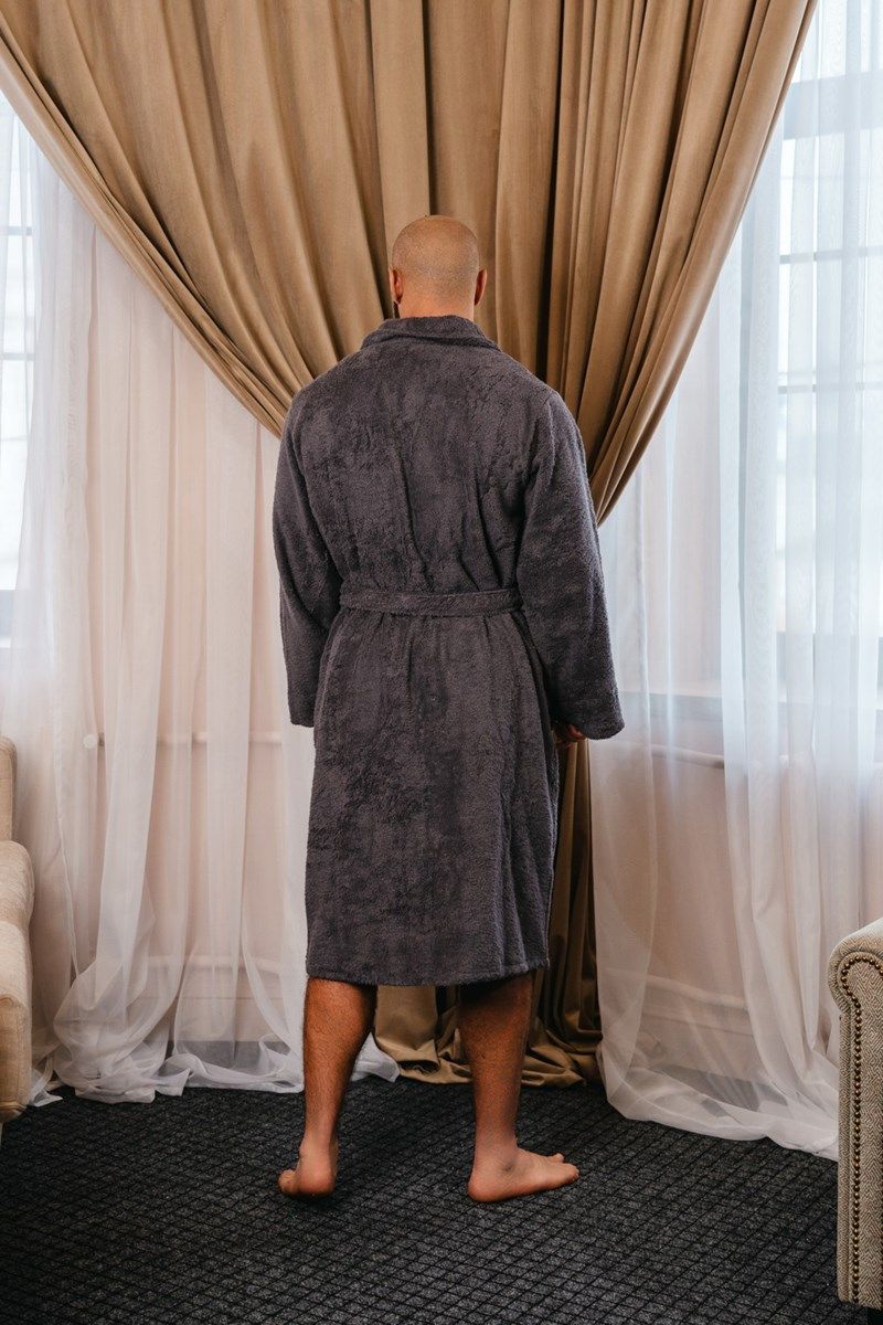 снимок Халат махровый мужской темно-серый от магазина BIO-TEXTILES ОПТ