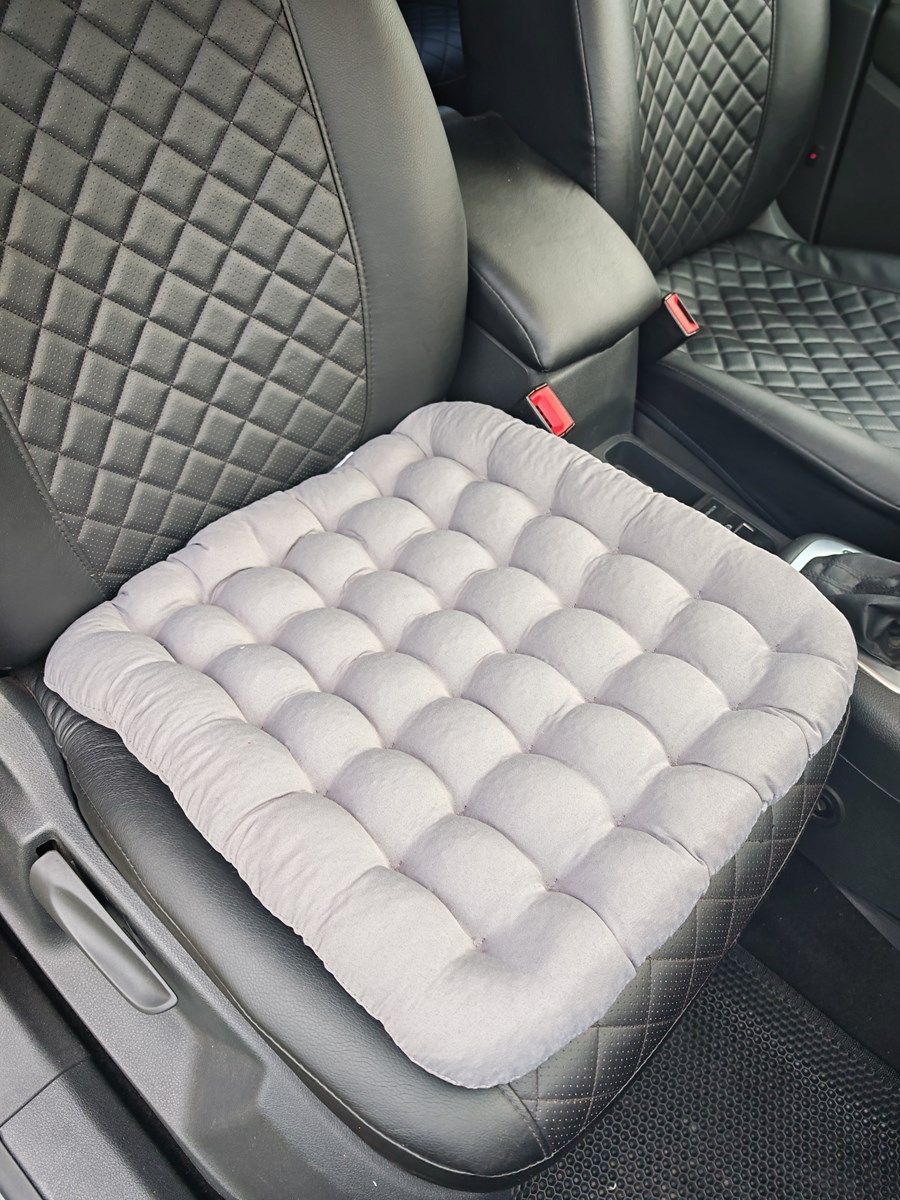 снимок Подушка автомобильная на сиденье "АВТО-БИО" светло-серая 50*45 от магазина BIO-TEXTILES ОПТ