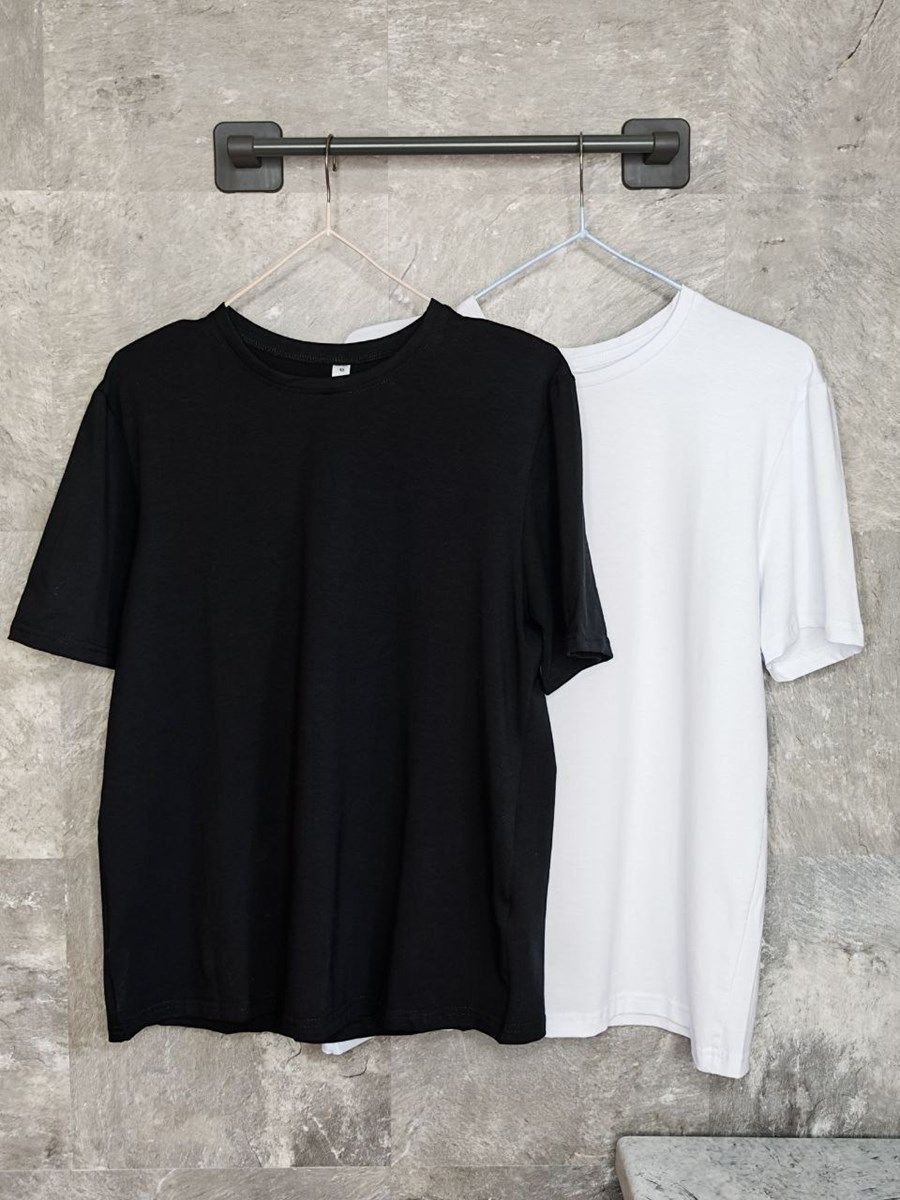 снимок Набор футболок (2 шт.) белая и чёрная, фуллайкра от магазина BIO-TEXTILES ОПТ